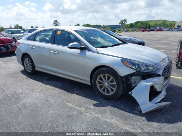 hyundai sonata se 2019 5npe24af0kh736002