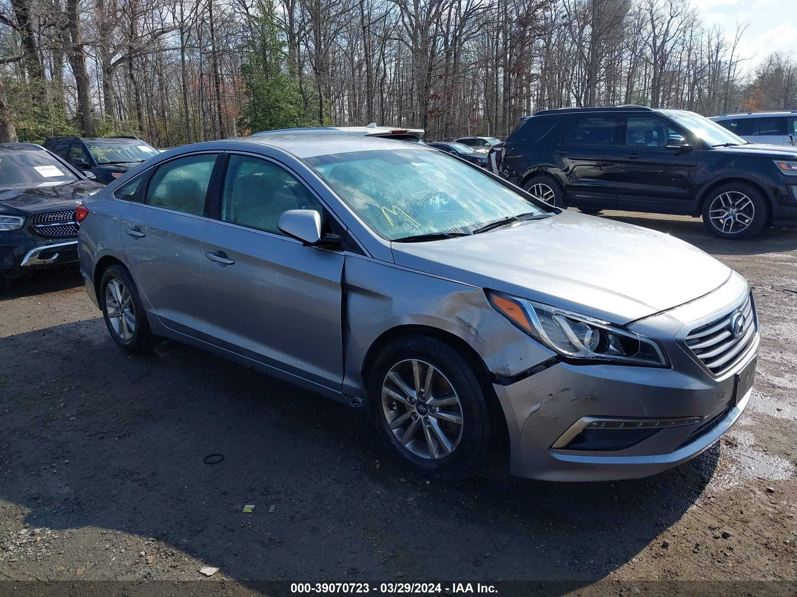 hyundai sonata 2015 5npe24af1fh029741