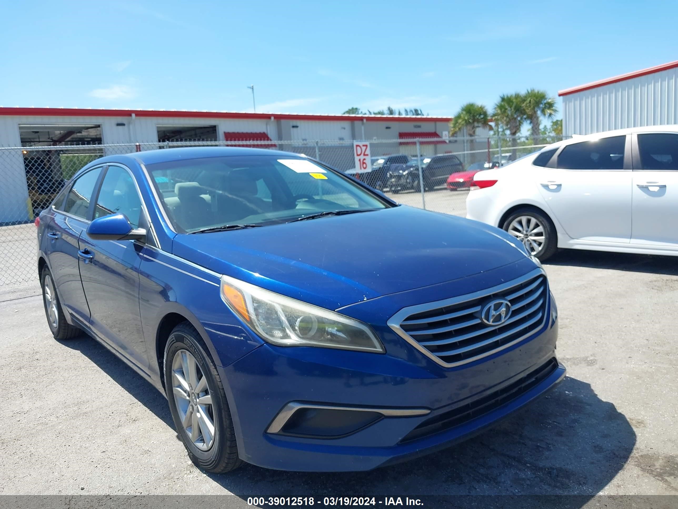 hyundai sonata 2016 5npe24af1gh309743