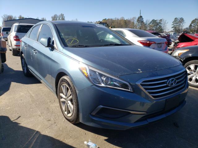 hyundai sonata se 2017 5npe24af1hh477450