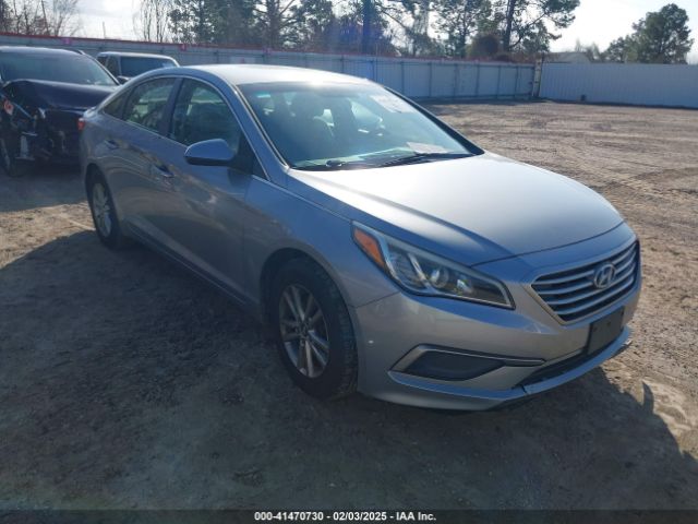 hyundai sonata 2017 5npe24af1hh520491