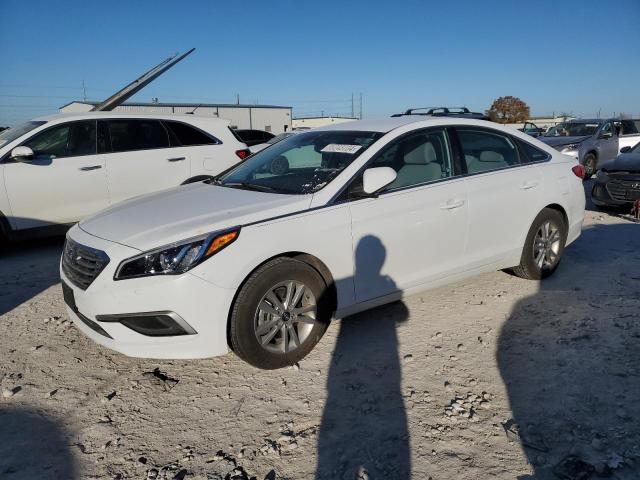 hyundai sonata se 2017 5npe24af1hh535427