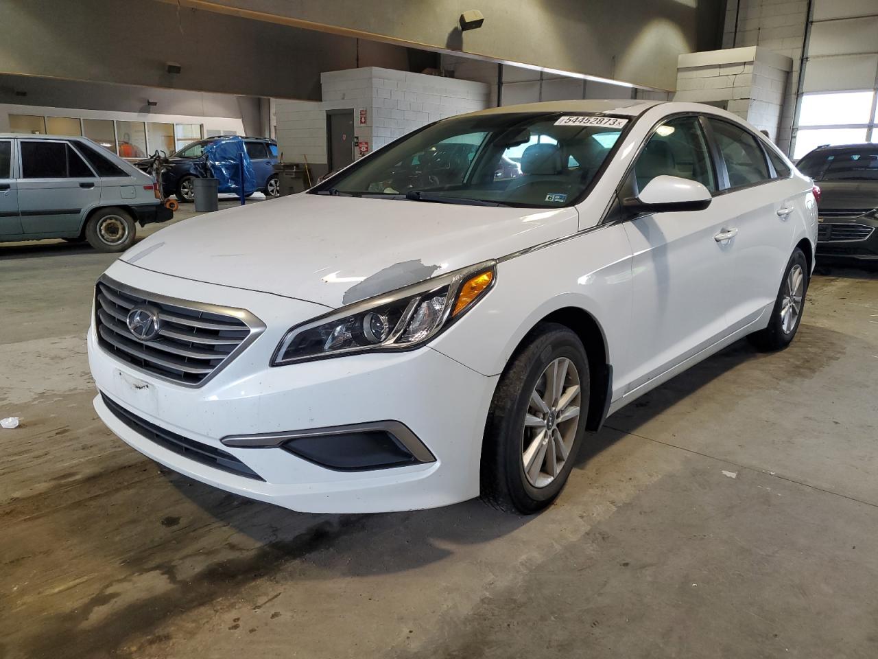 hyundai sonata 2017 5npe24af2hh487081