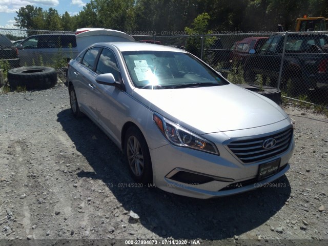 hyundai sonata 2017 5npe24af2hh525313