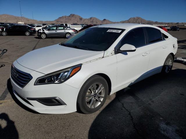 hyundai sonata se 2017 5npe24af2hh590209