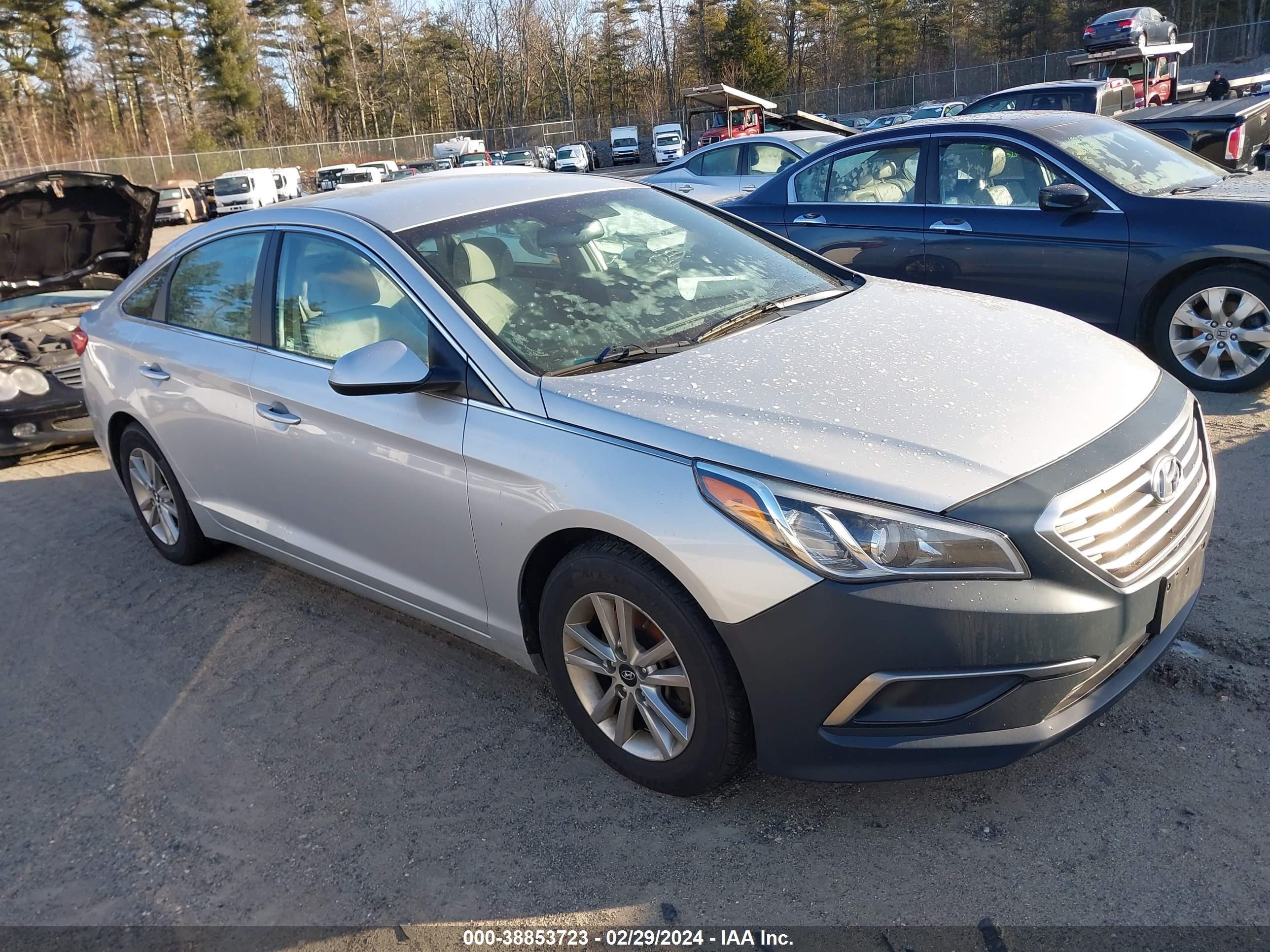 hyundai sonata 2016 5npe24af3gh301742