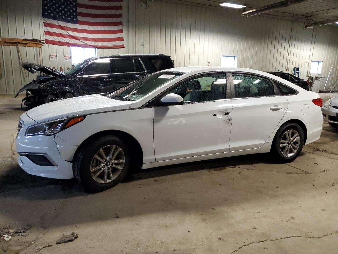 hyundai sonata 2017 5npe24af3hh518256