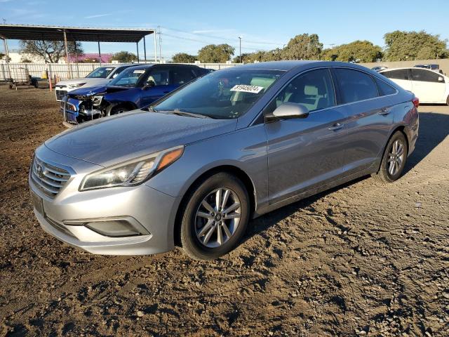 hyundai sonata se 2017 5npe24af3hh561687