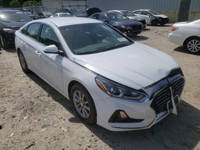 hyundai  2018 5npe24af3jh626480