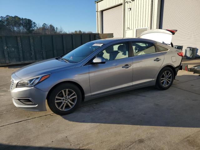 hyundai sonata se 2017 5npe24af4hh558457