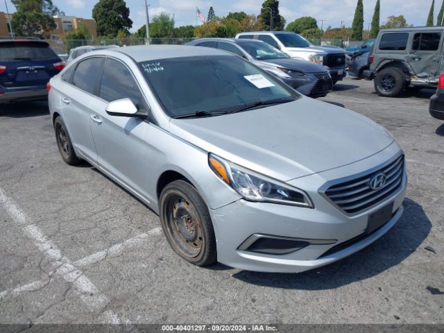 hyundai sonata 2017 5npe24af5hh571735