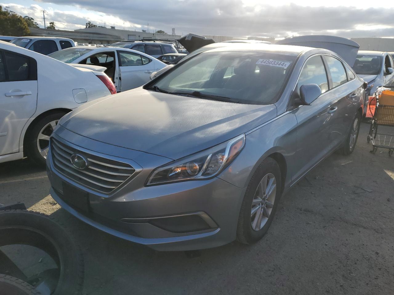 hyundai sonata 2017 5npe24af5hh577437