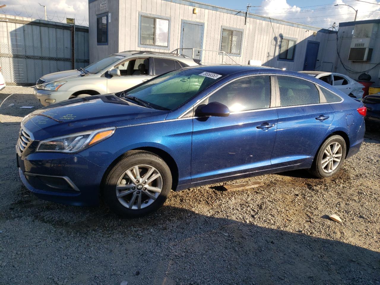 hyundai sonata 2017 5npe24af6hh563868