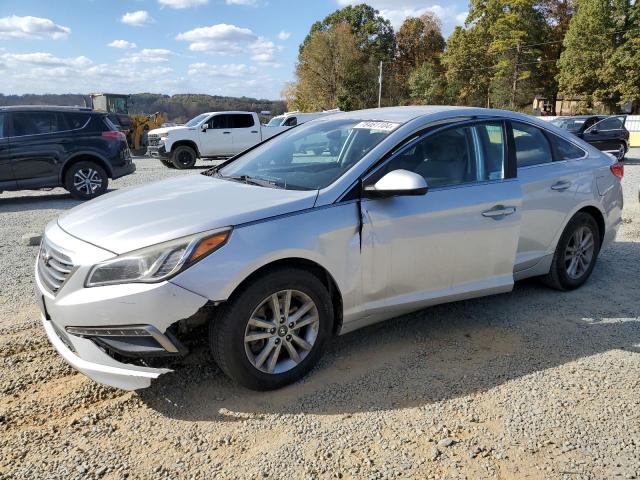 hyundai sonata se 2015 5npe24af7fh107830