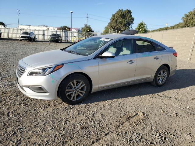 hyundai sonata se 2017 5npe24af8hh468521