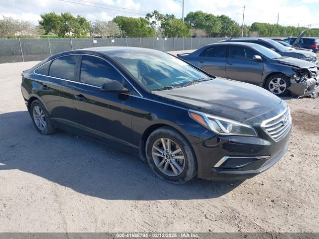 hyundai sonata 2017 5npe24af8hh526143