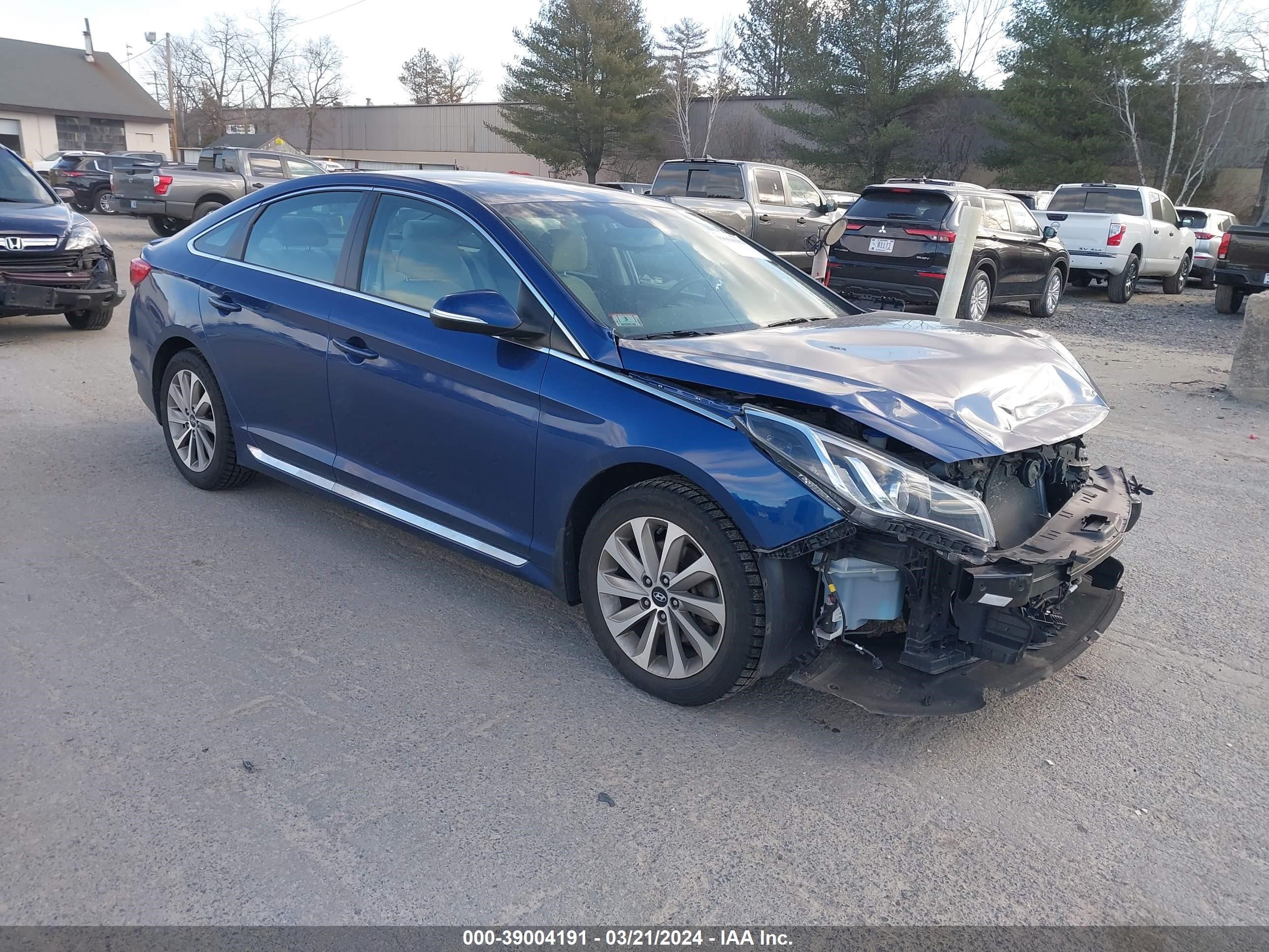 hyundai sonata 2017 5npe34af7hh556859