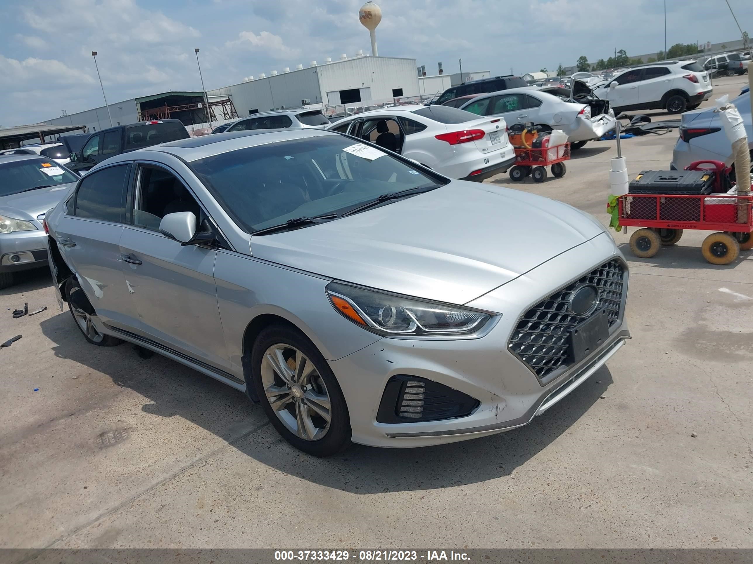 hyundai sonata 2018 5npe34af7jh697193