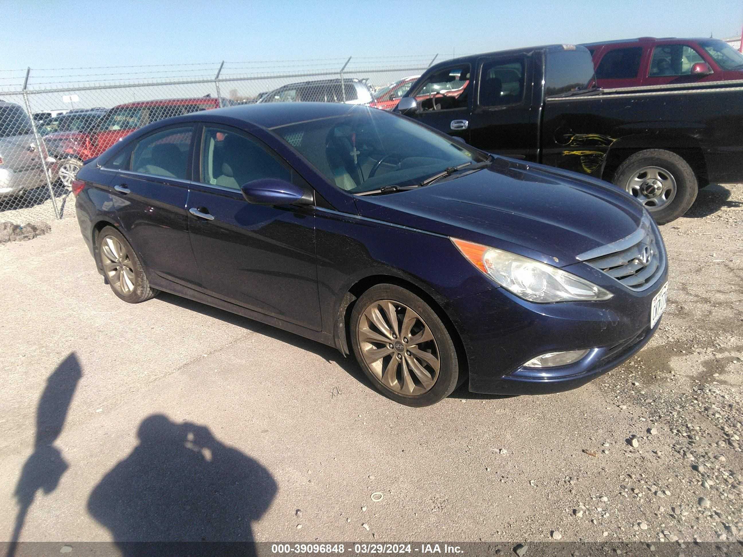 hyundai sonata 2011 5npec4ac9bh199083