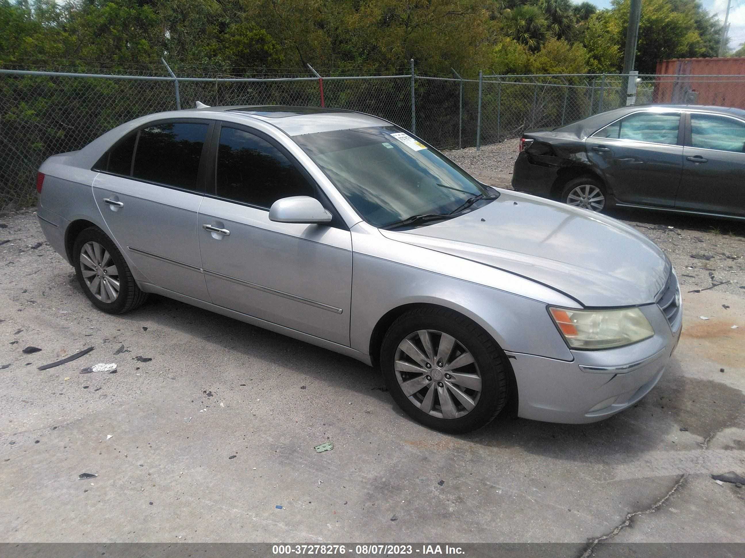 hyundai sonata 2009 5npeu46f59h498807