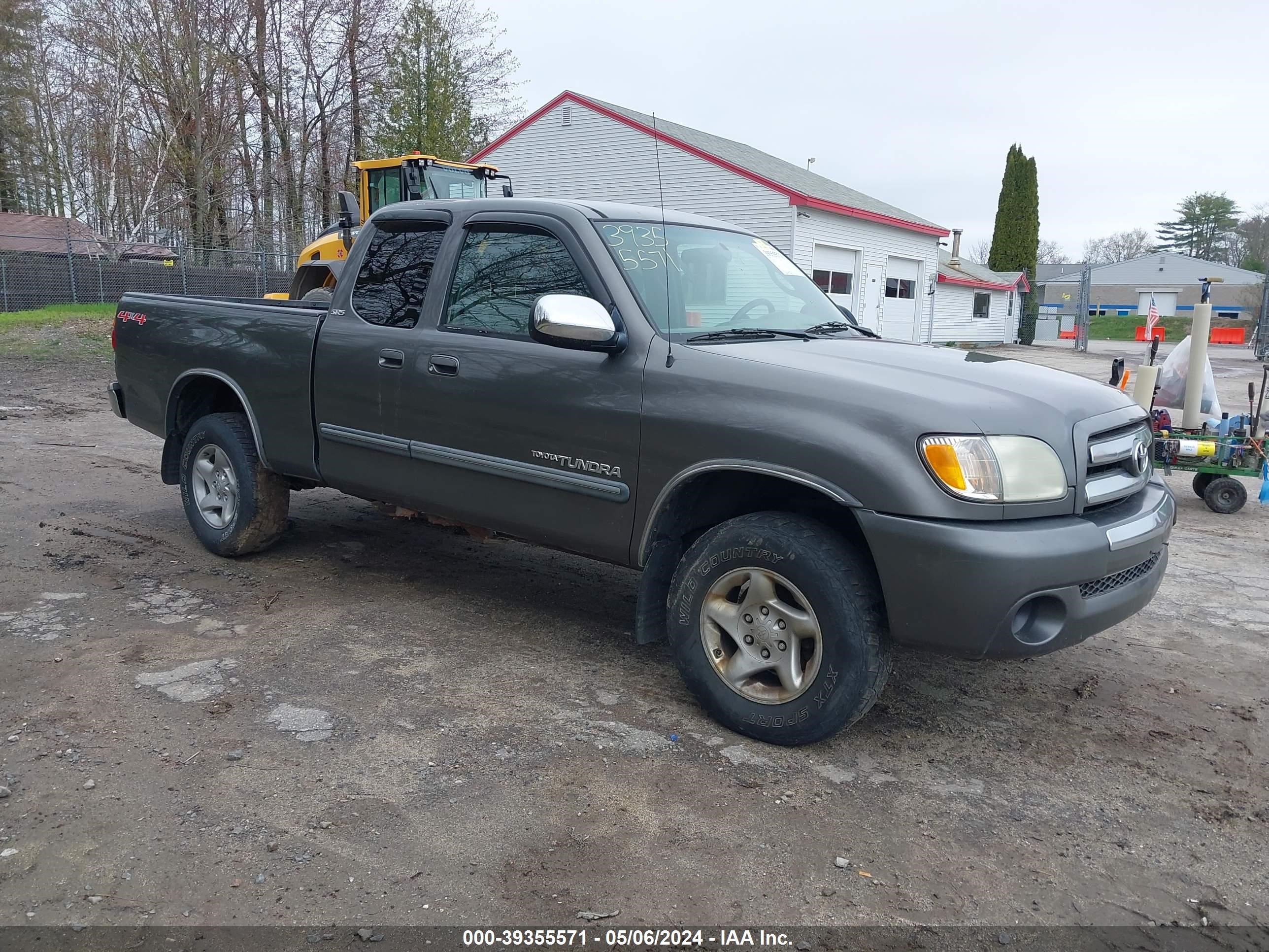 toyota tundra 2003 5tbbn441x3s388322