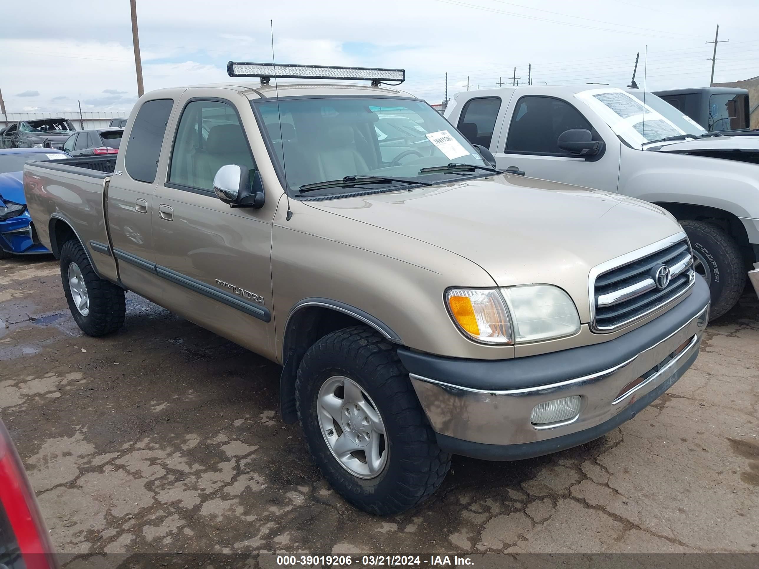 toyota tundra 2002 5tbbt44102s258070