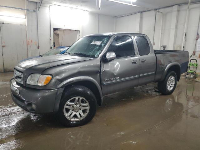 toyota tundra acc 2004 5tbbt44104s444064