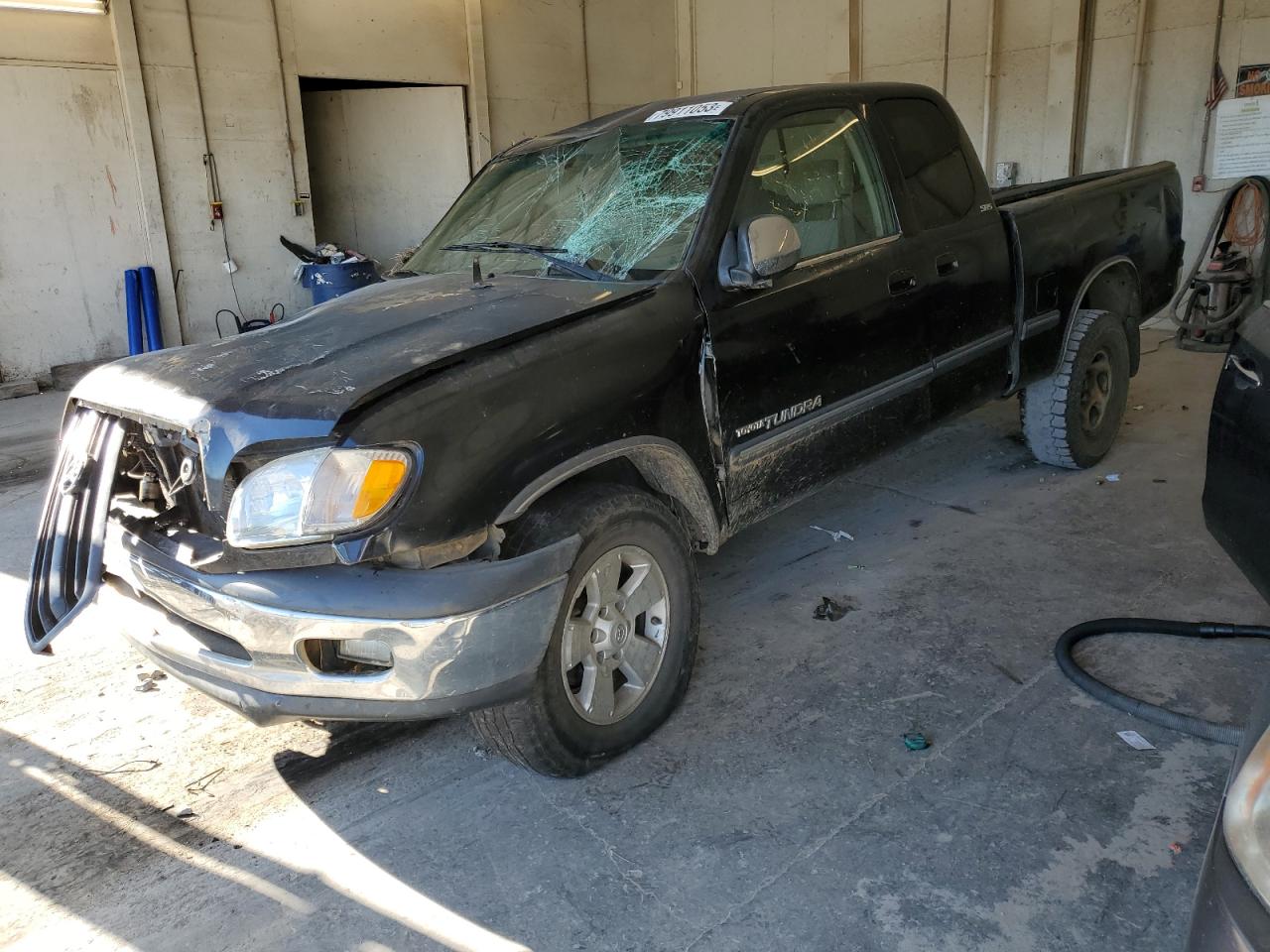 toyota tundra 2001 5tbbt44111s128197