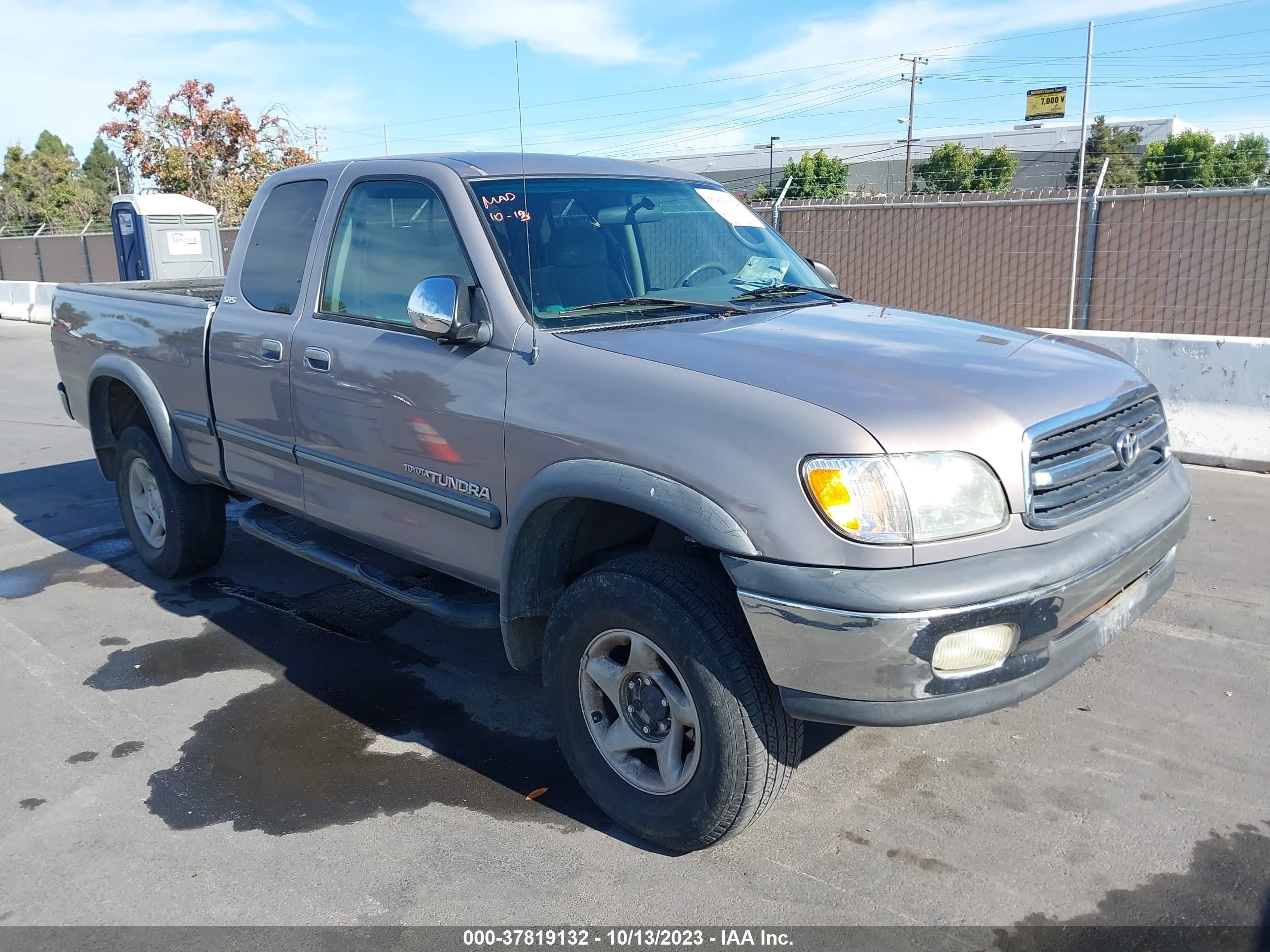 toyota tundra 2002 5tbbt44122s280121