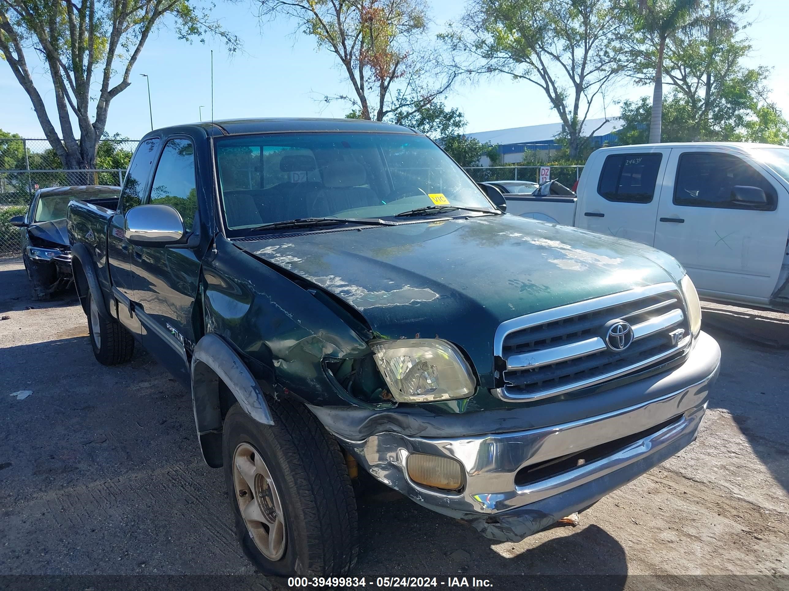 toyota tundra 2000 5tbbt4412ys104341