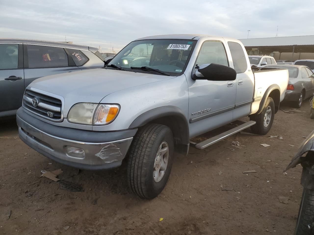 toyota tundra 2000 5tbbt4419ys032425