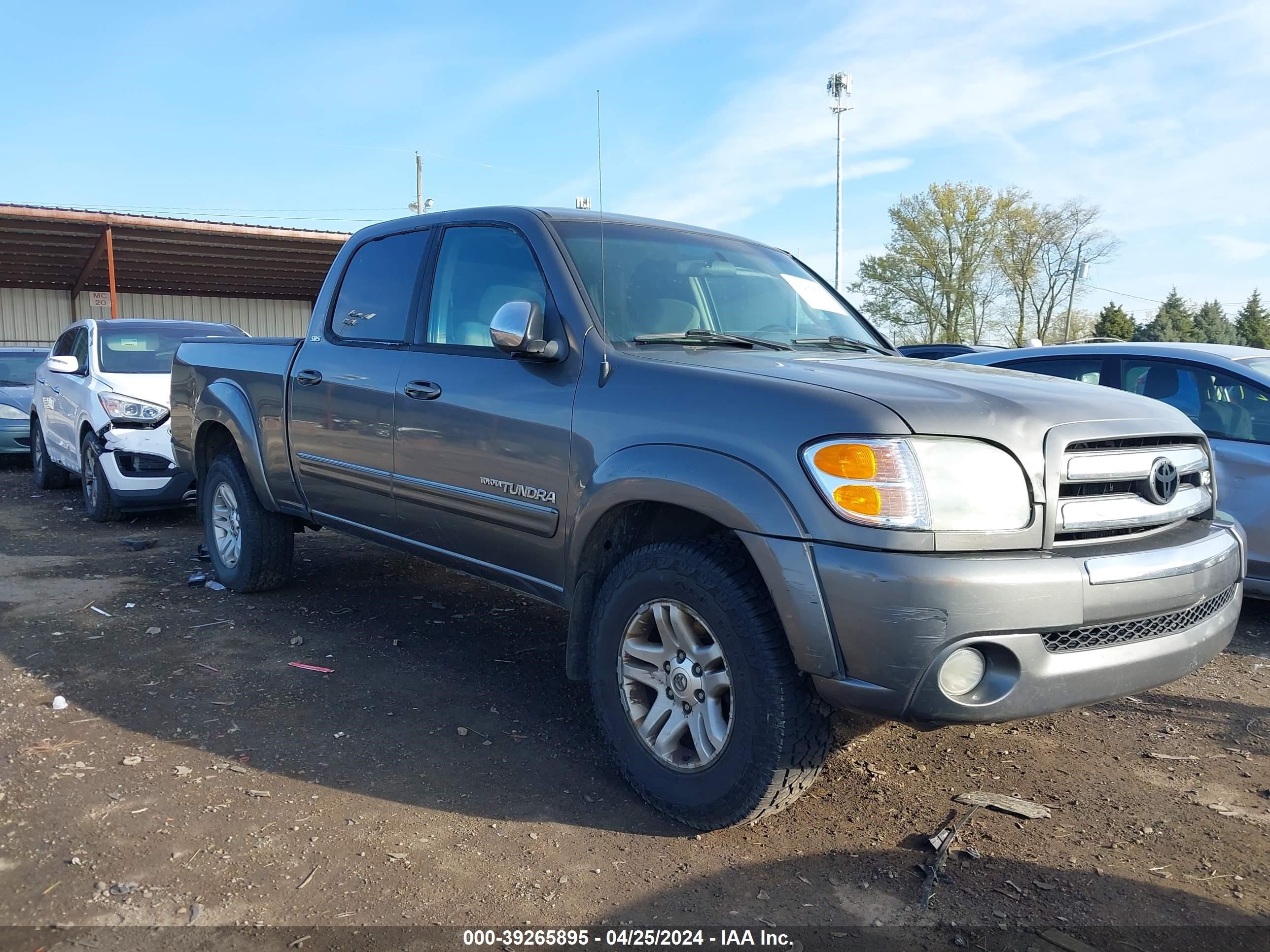 toyota tundra 2004 5tbdt44114s437553