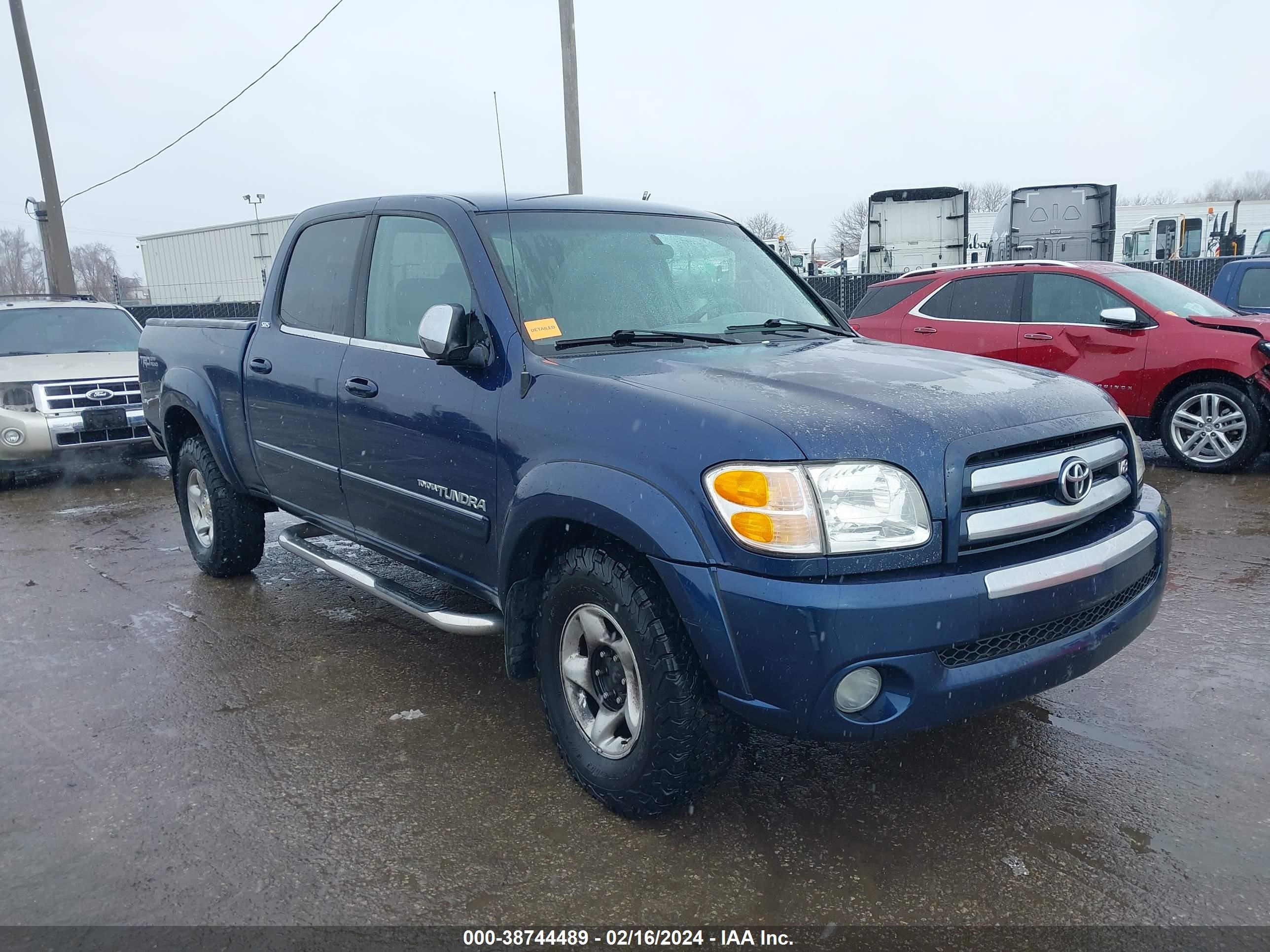 toyota tundra 2004 5tbdt44154s455070