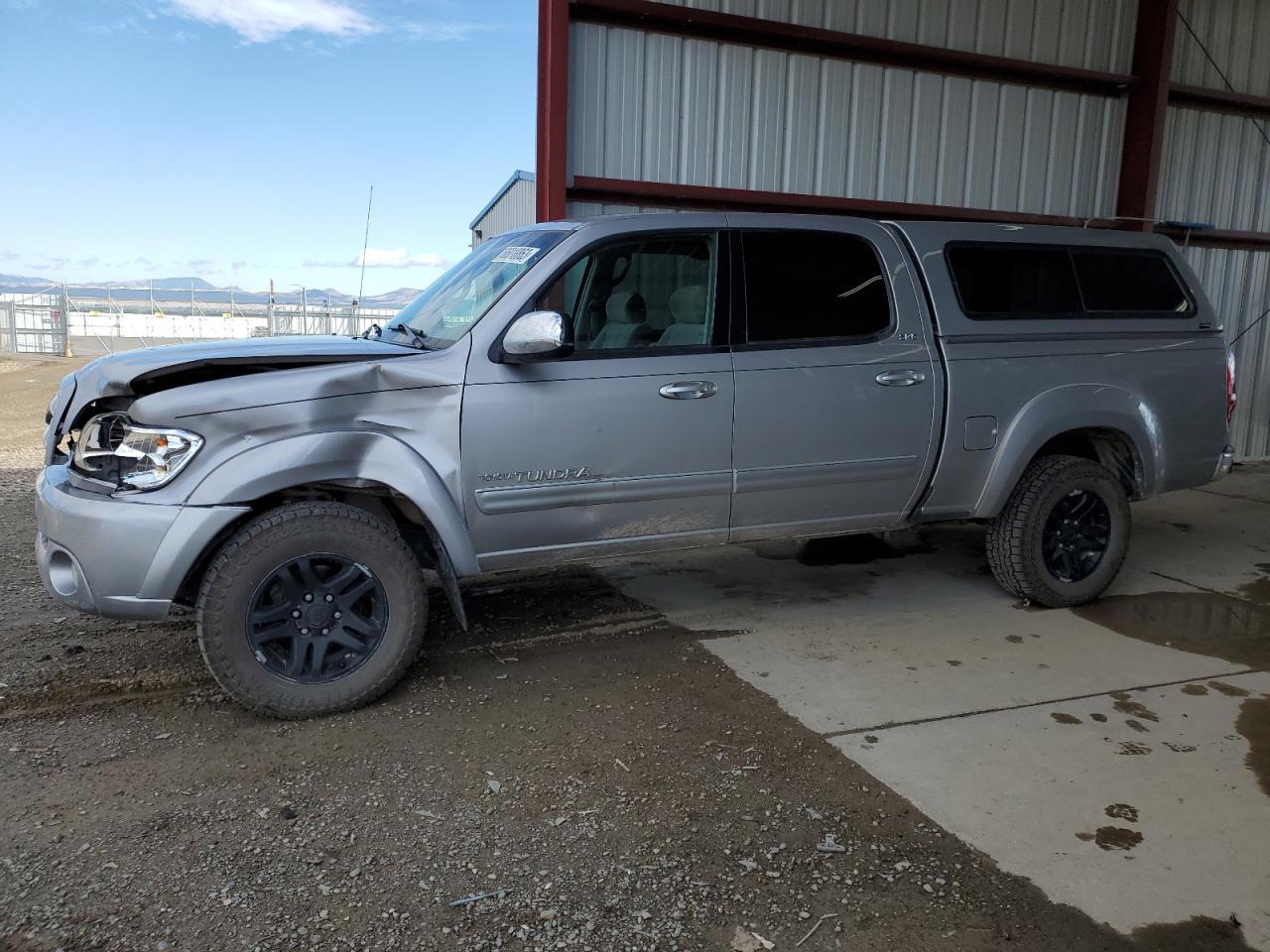 toyota tundra 2004 5tbdt44154s461600