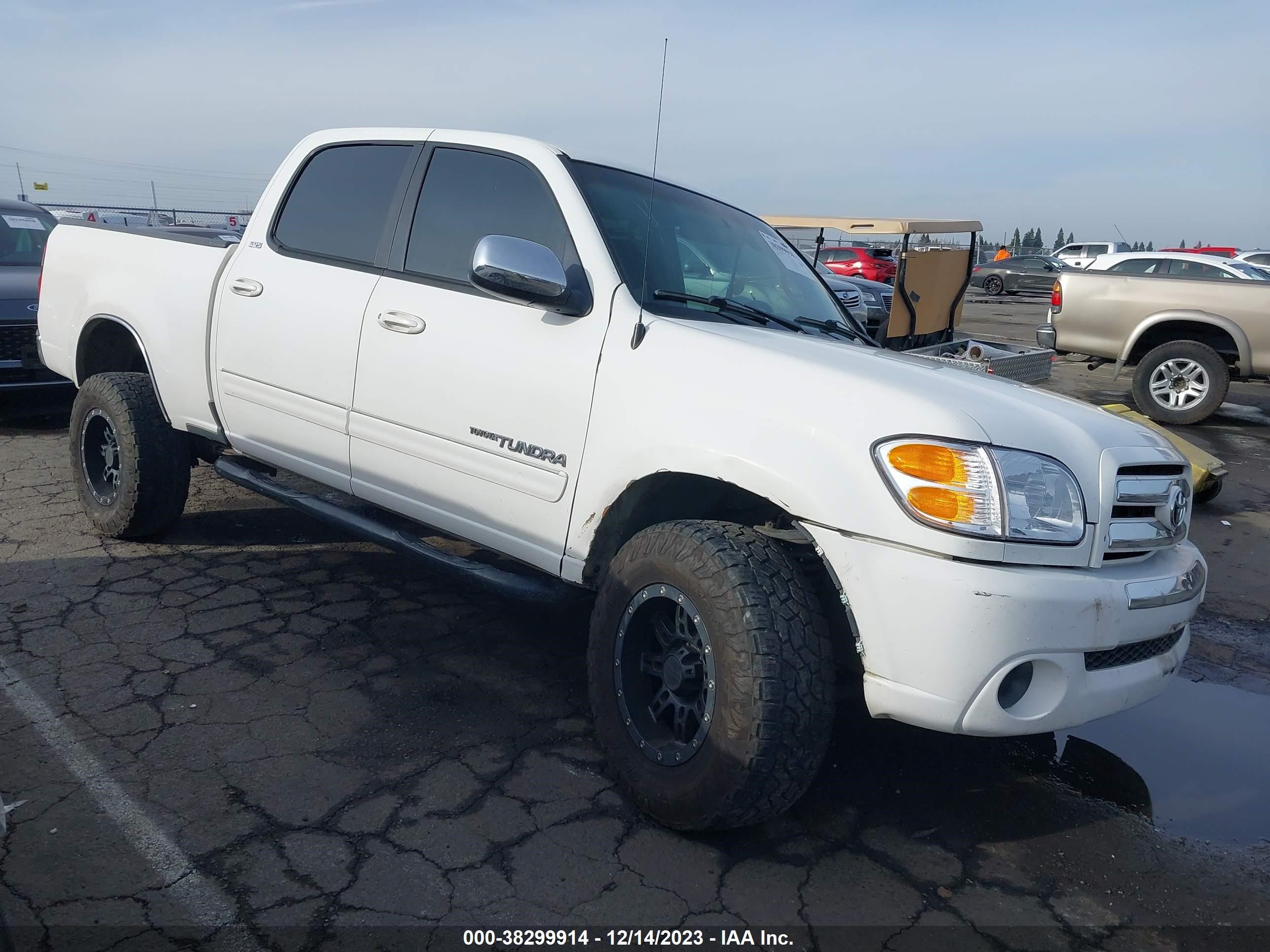 toyota tundra 2004 5tbdt44174s442997