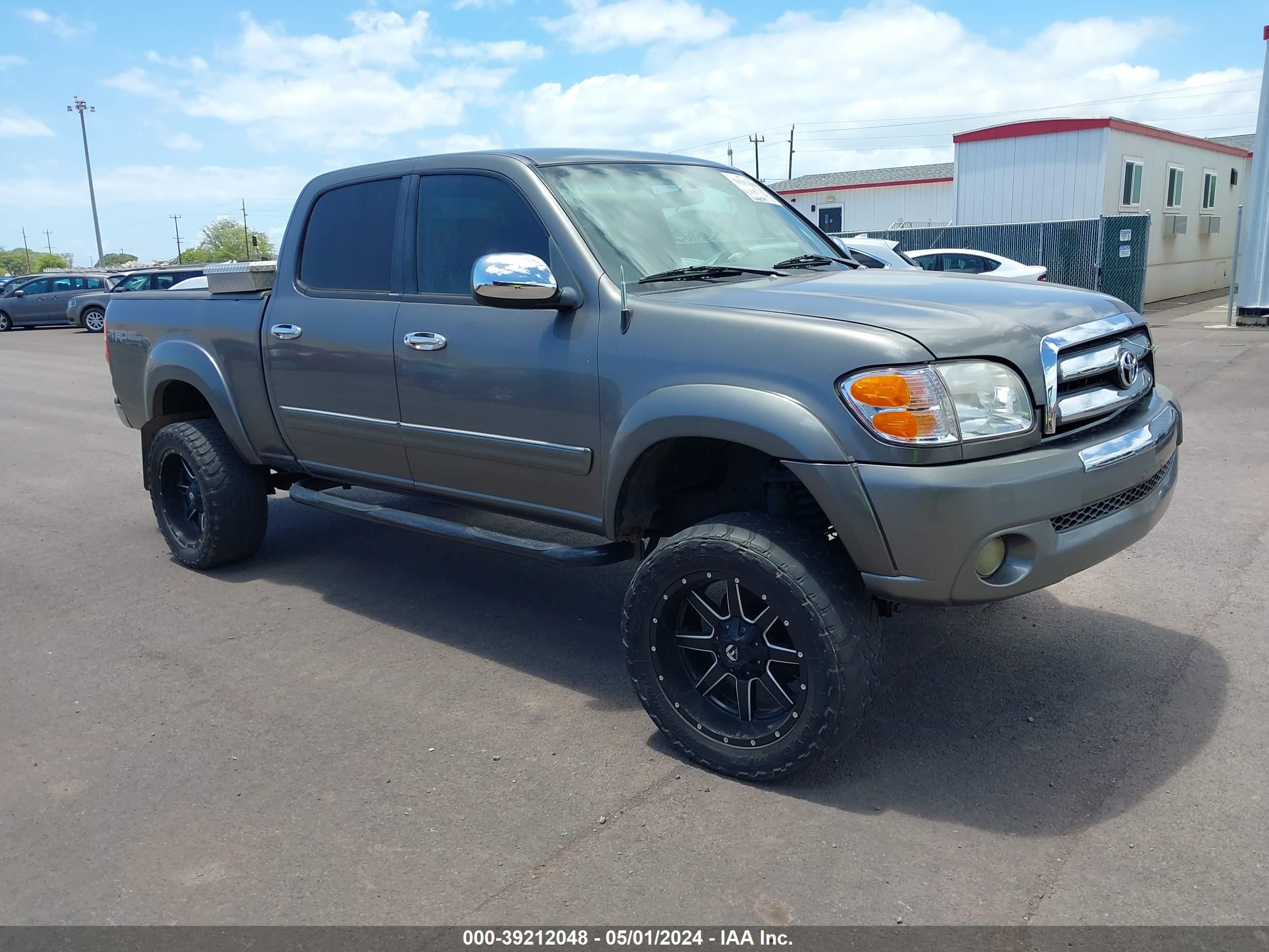 toyota tundra 2004 5tbdt44174s454485