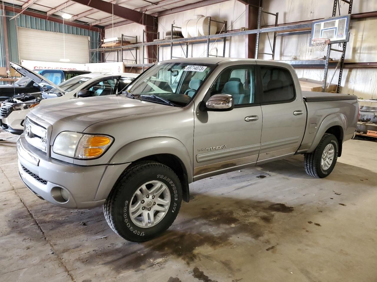 toyota tundra 2004 5tbdt44184s450347