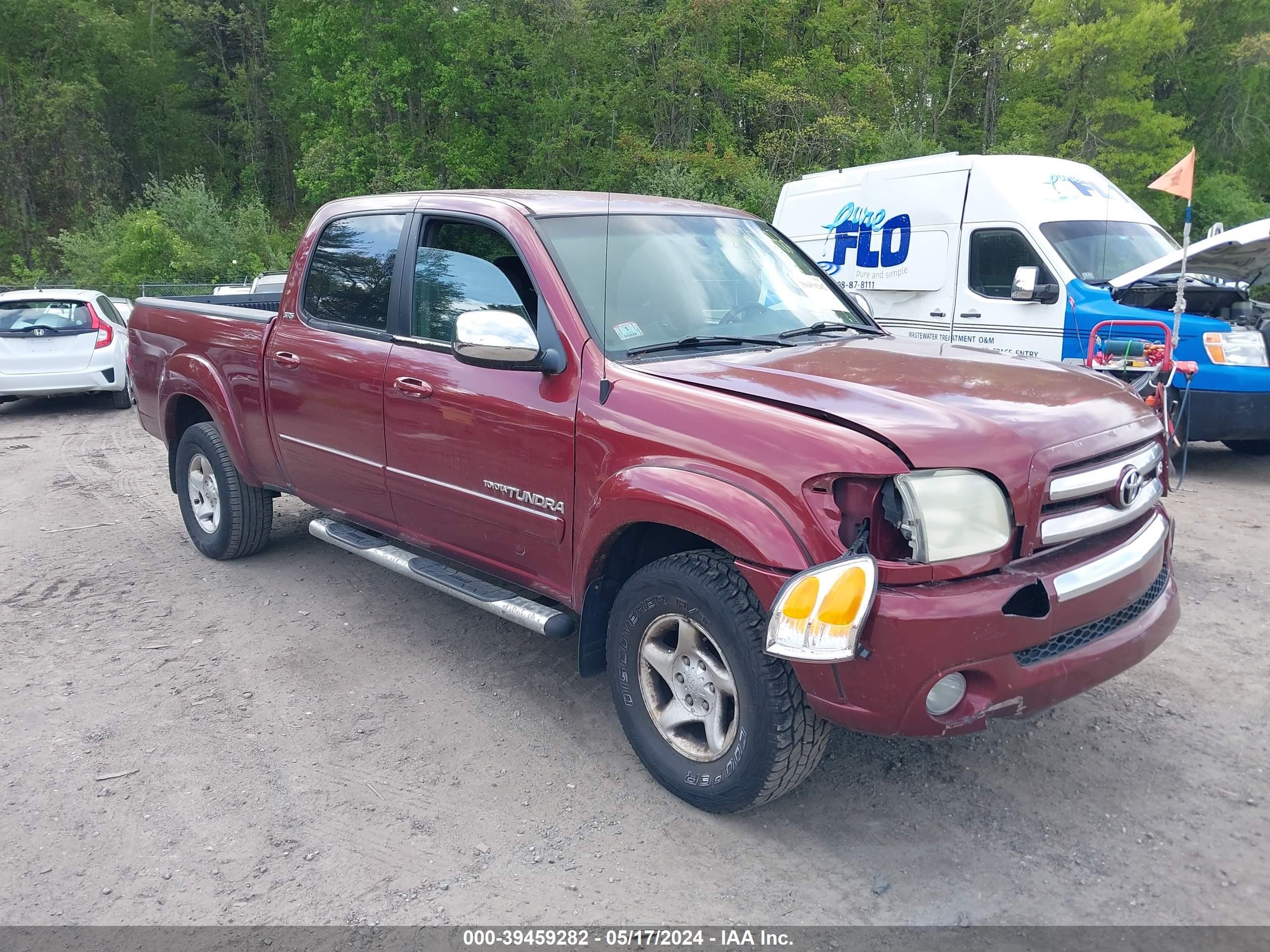 toyota tundra 2004 5tbdt441x4s463648