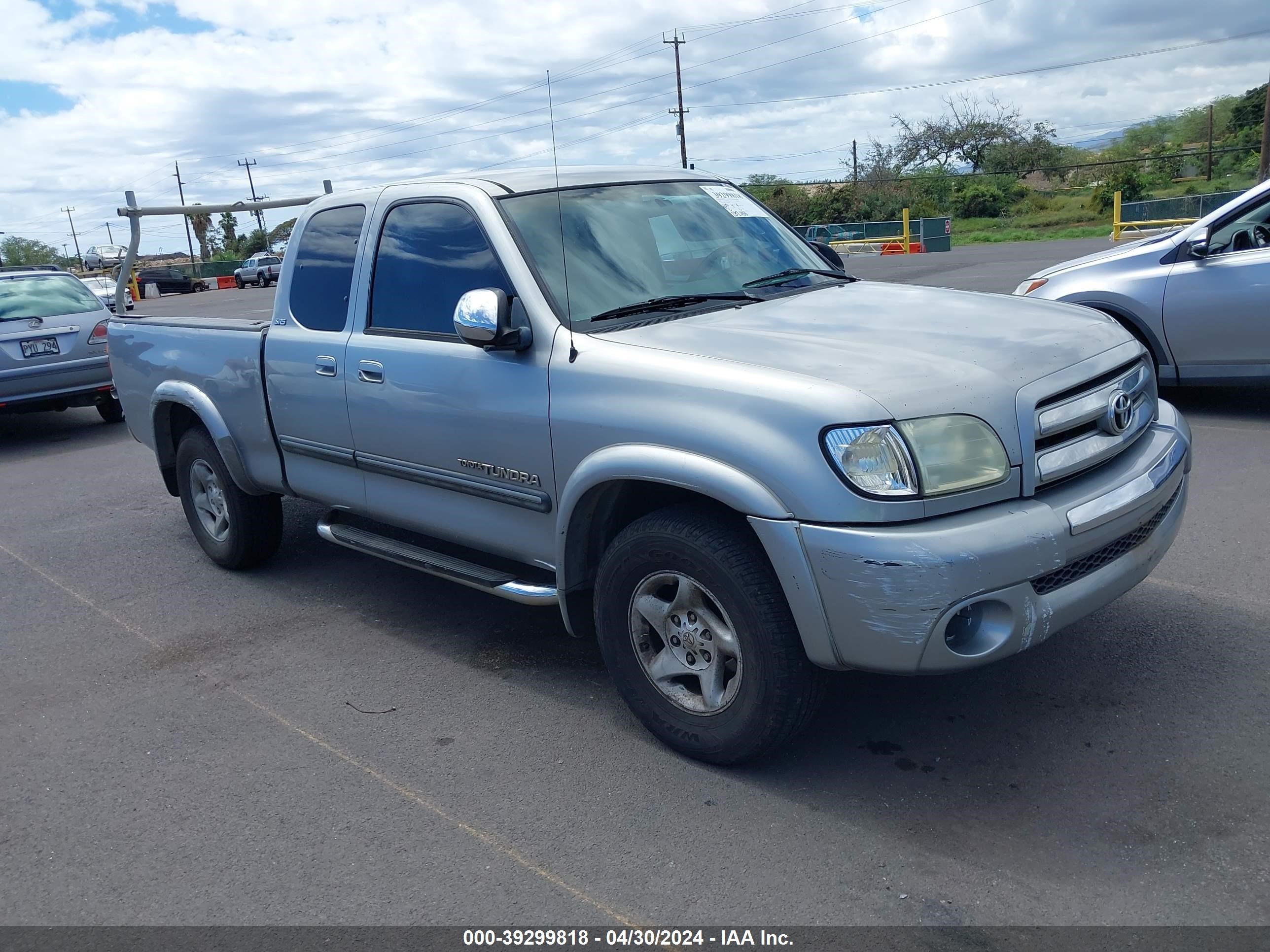 toyota tundra 2004 5tbrn34114s440415