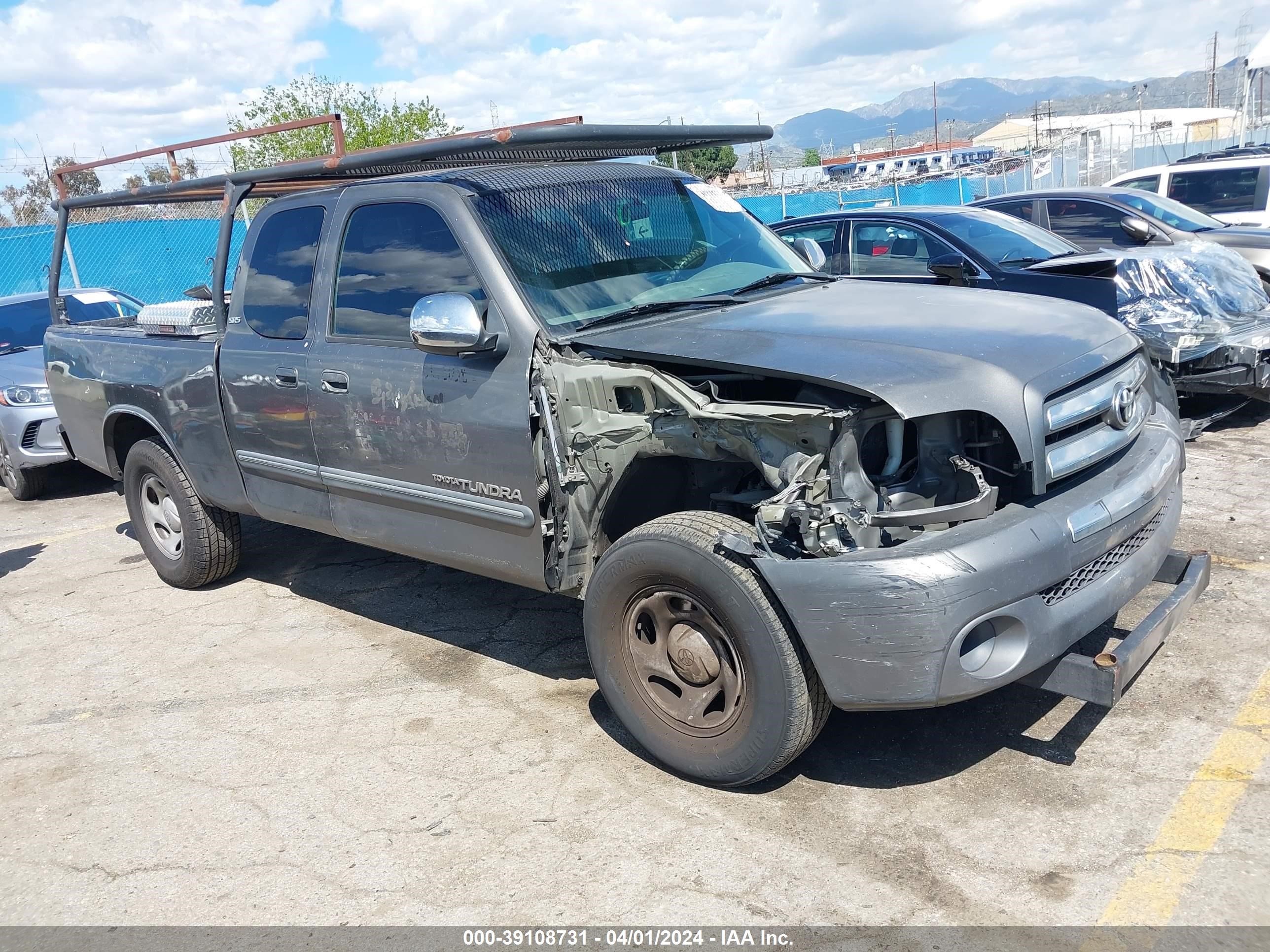 toyota tundra 2004 5tbrn34134s438181