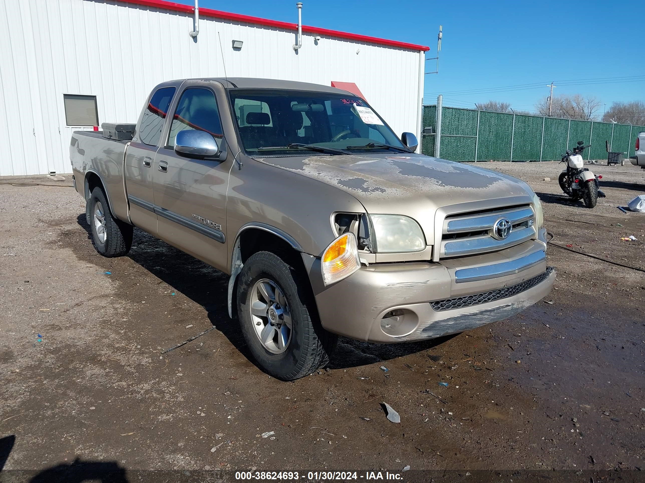 toyota tundra 2005 5tbrt34145s462027