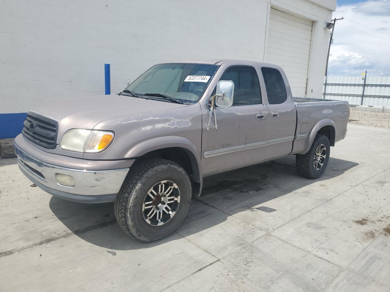 toyota tundra 2000 5tbrt3819ys066318