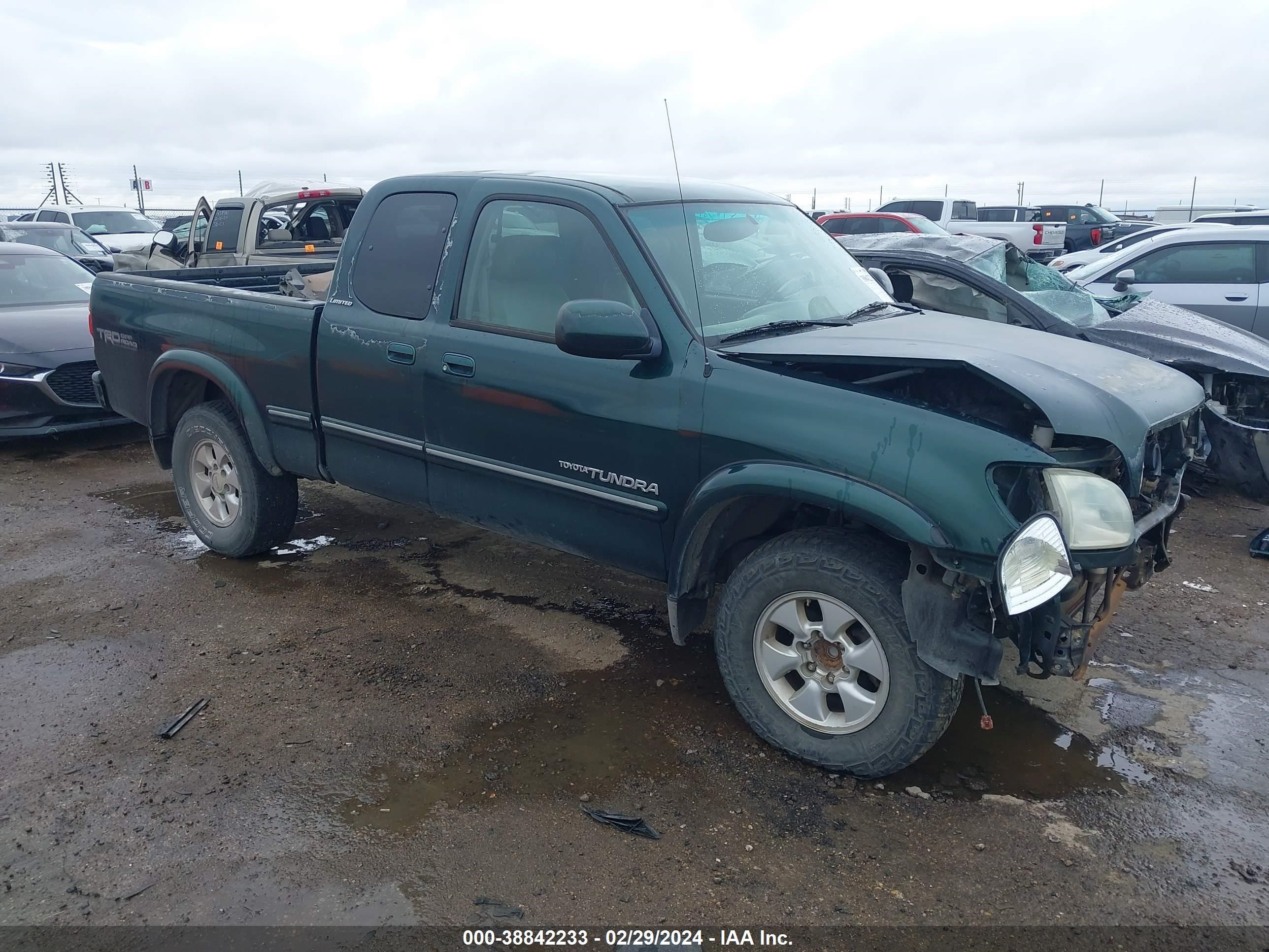 toyota tundra 2002 5tbrt381x2s257592