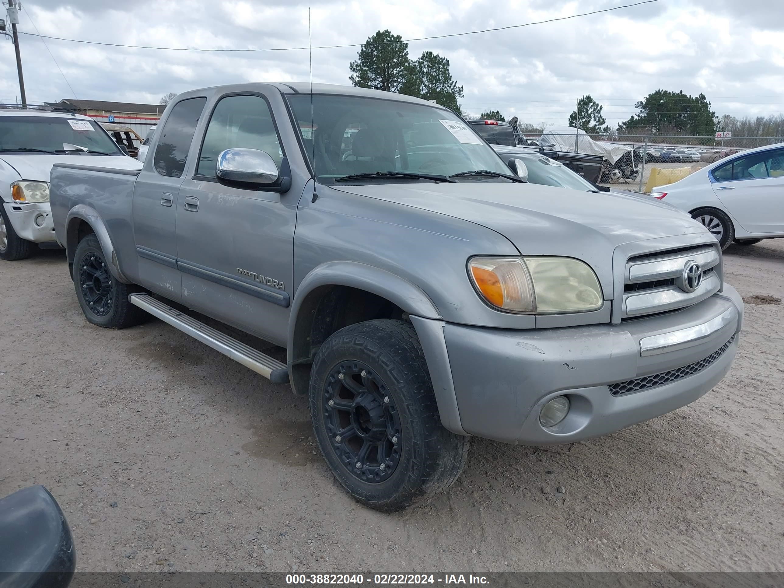 toyota tundra 2005 5tbru34115s446932