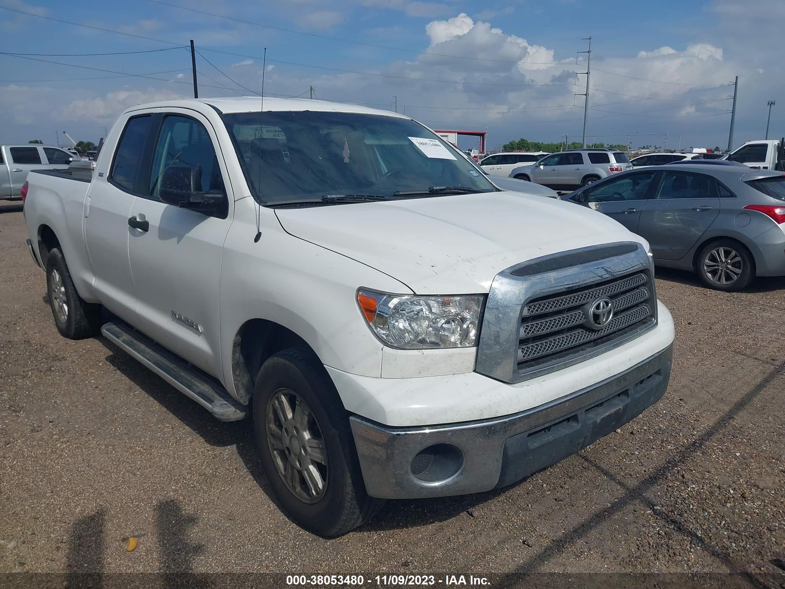 toyota tundra 2007 5tbru54127s450292