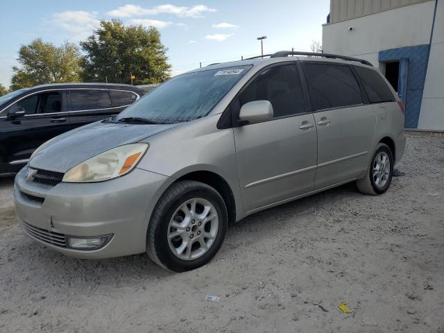 toyota sienna xle 2005 5tdba22c65s051774