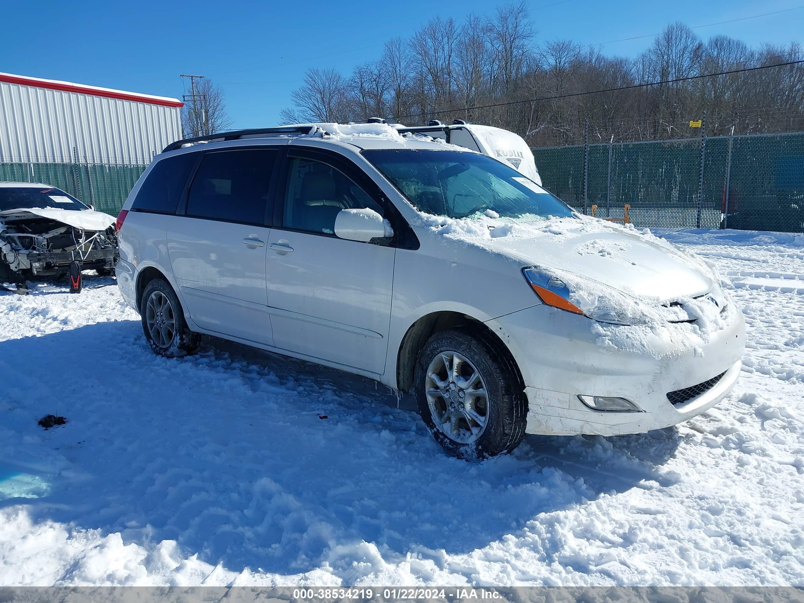 toyota sienna 2006 5tdba22c76s058315