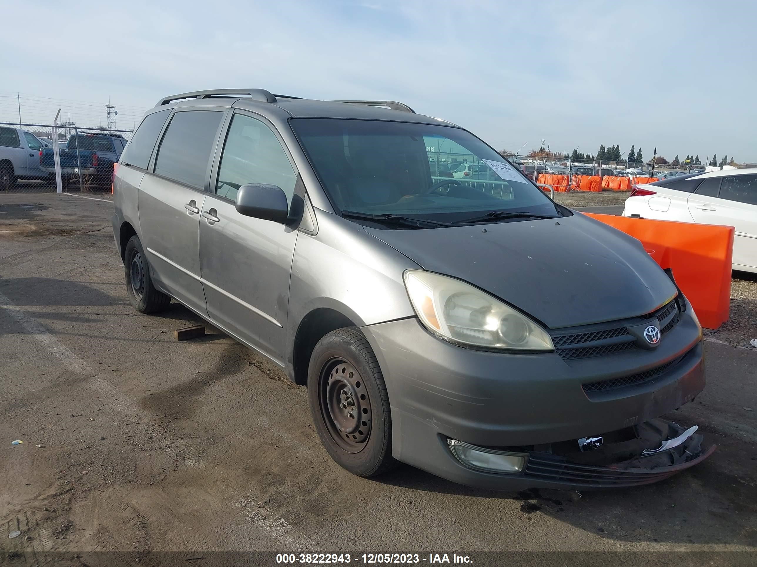 toyota sienna 2005 5tdba22c95s036735