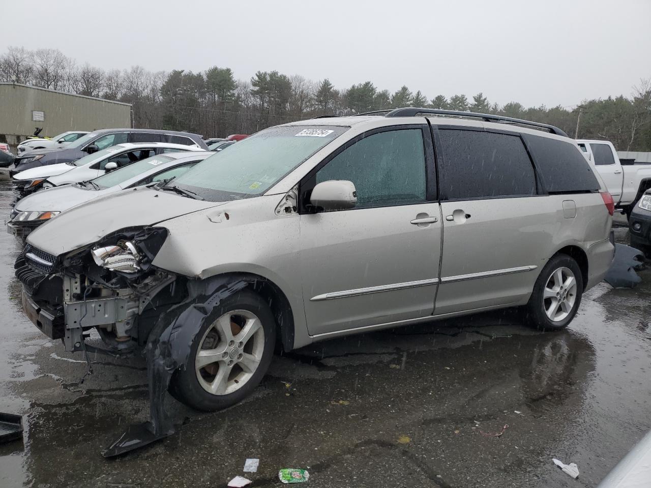 toyota sienna 2005 5tdba22c95s045712