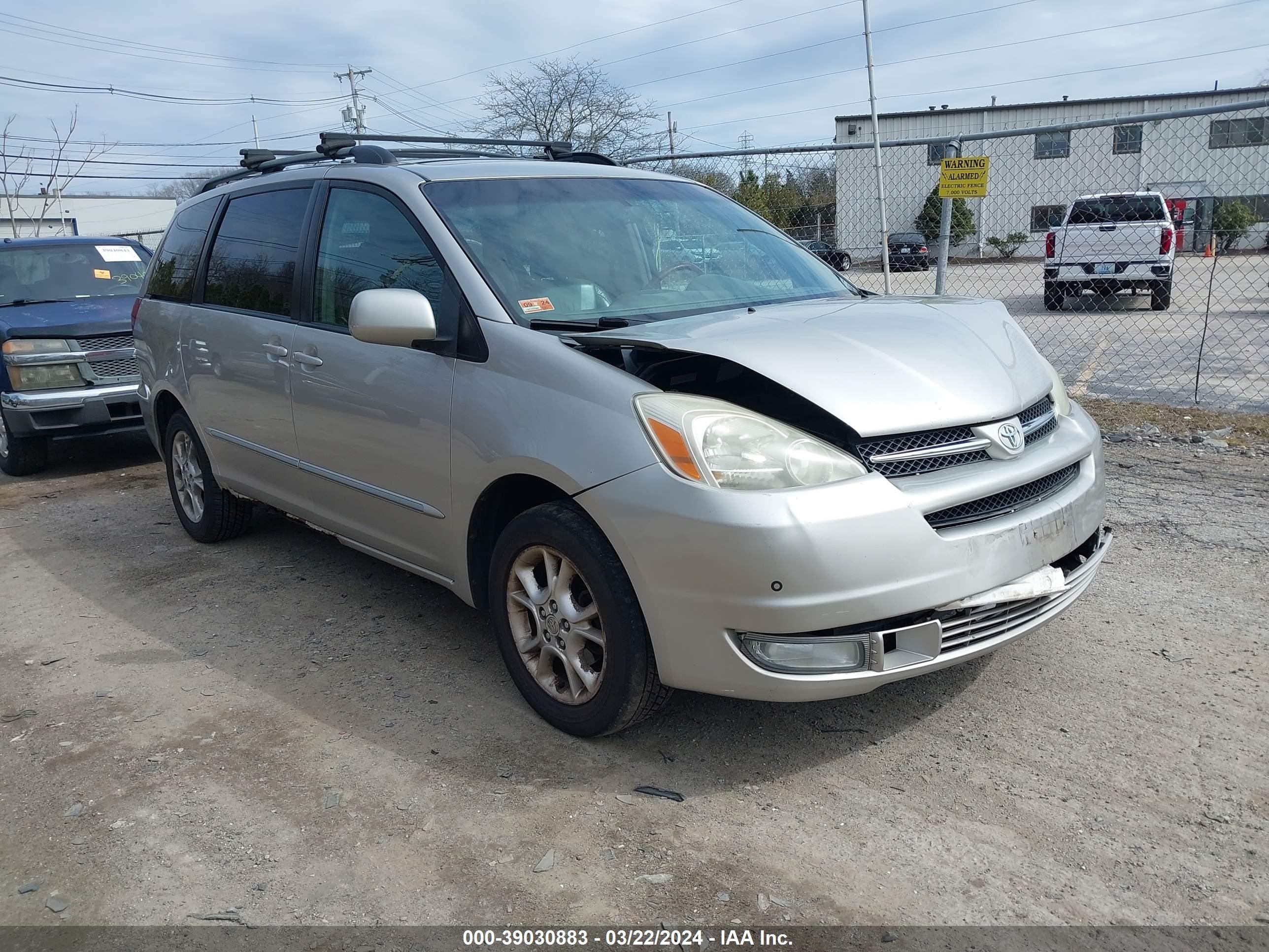 toyota sienna 2005 5tdba22c95s051526